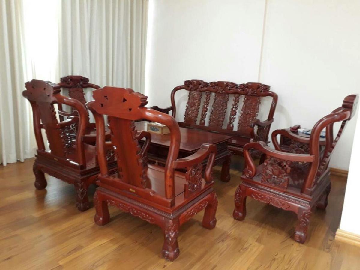 Famous Hotel Loikaw Eksteriør bilde